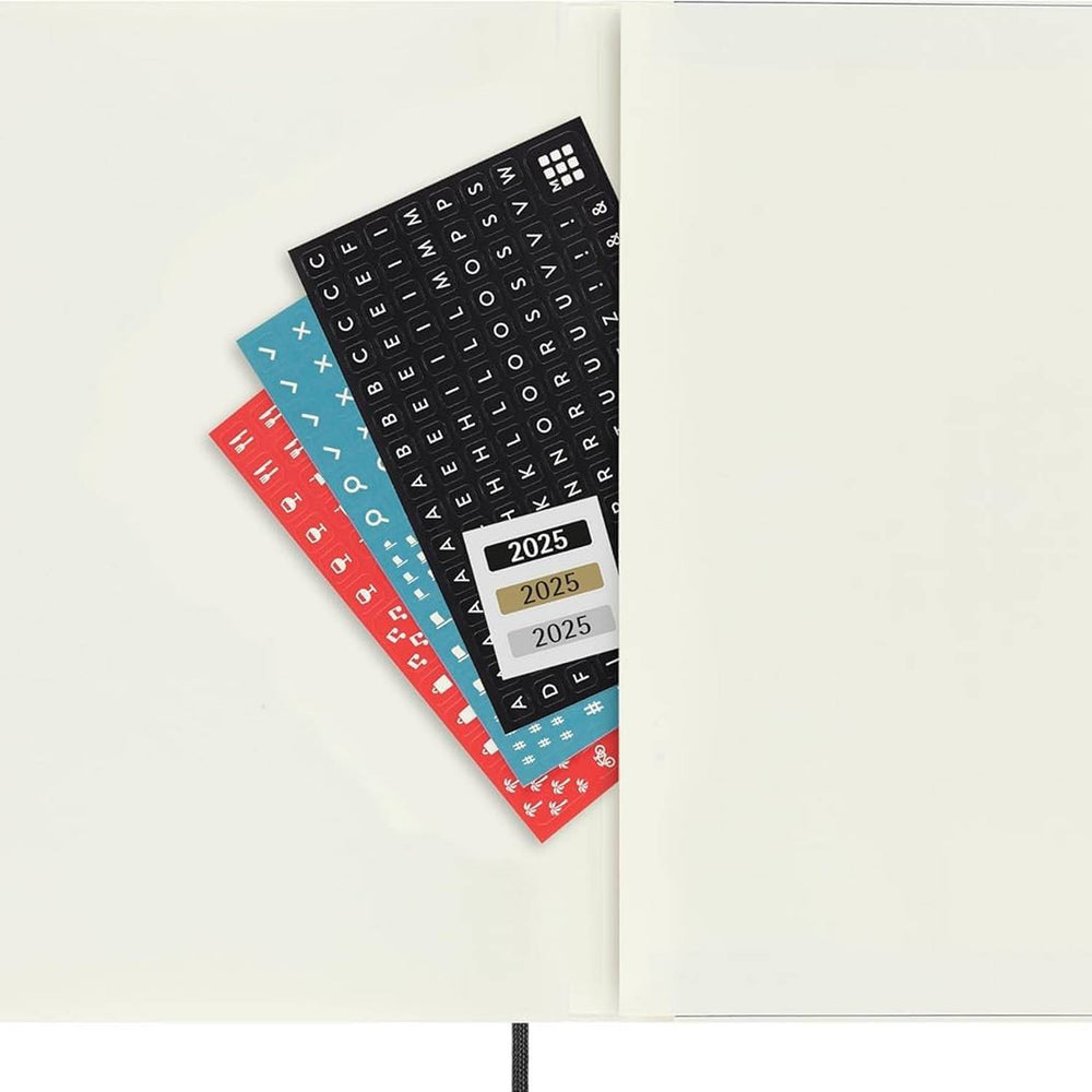 Moleskine 2025 12 Monthly Planner - Black Soft Cover trendygifthk