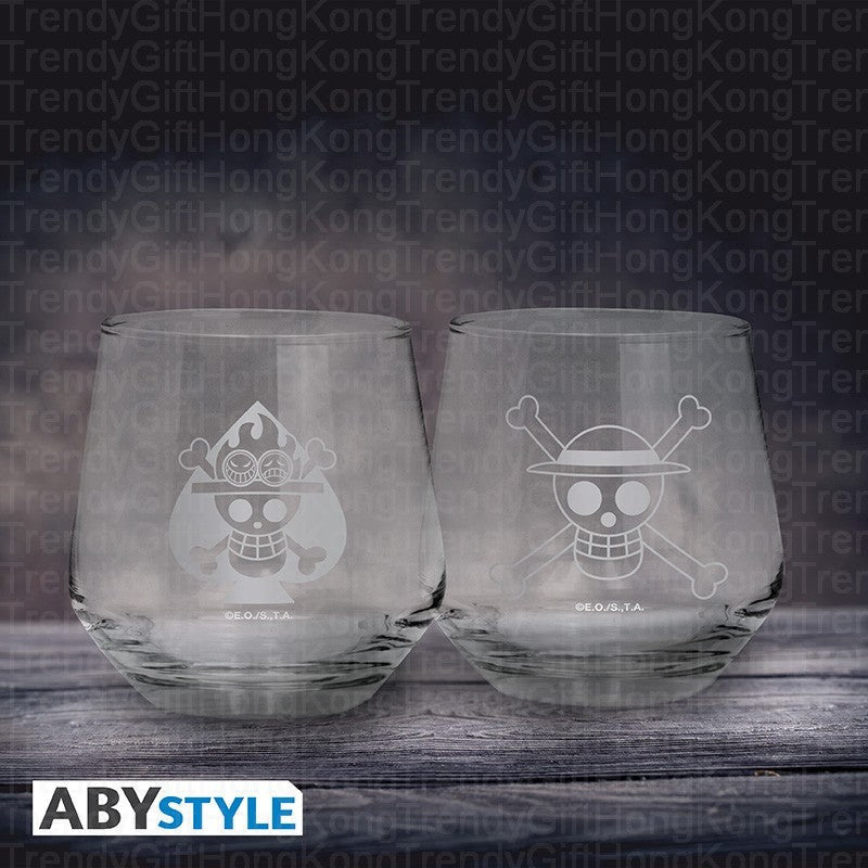 ABYstyle One Piece Luffy and Ace glass set, two 300 ml glasses.