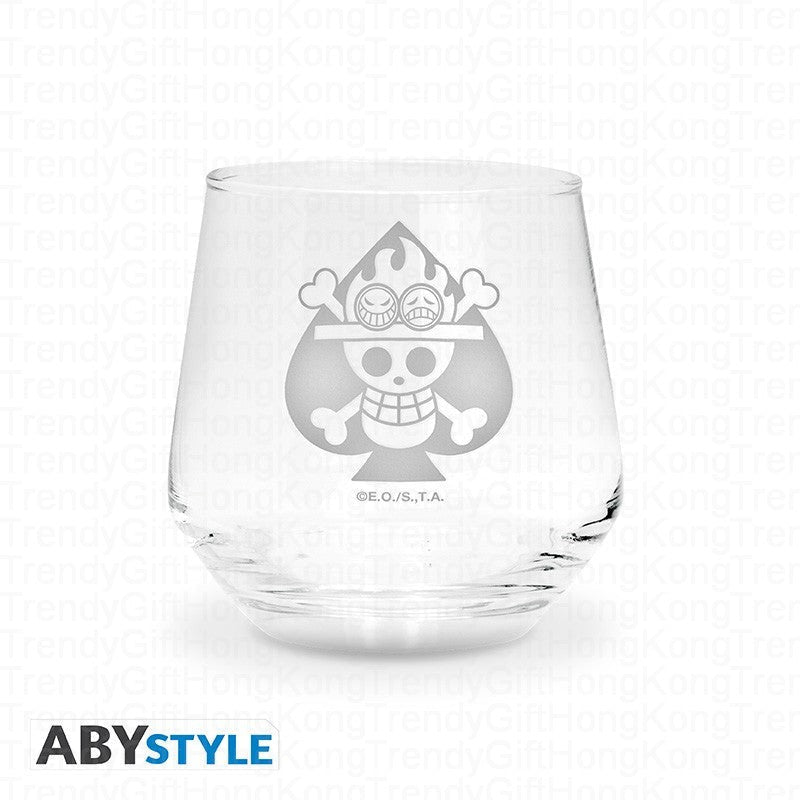 ABYstyle One Piece Luffy and Ace glass set, two 300 ml glasses.