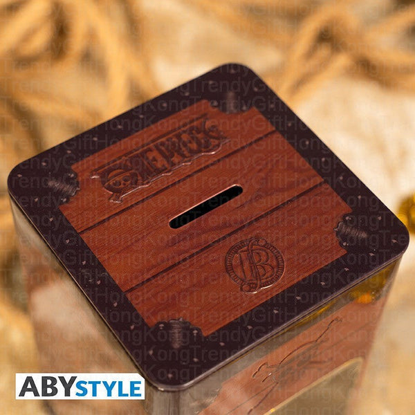 ABYstyle One Piece metal Strawhat money bank, 16.6 cm tall, with suspended hat coin cover.