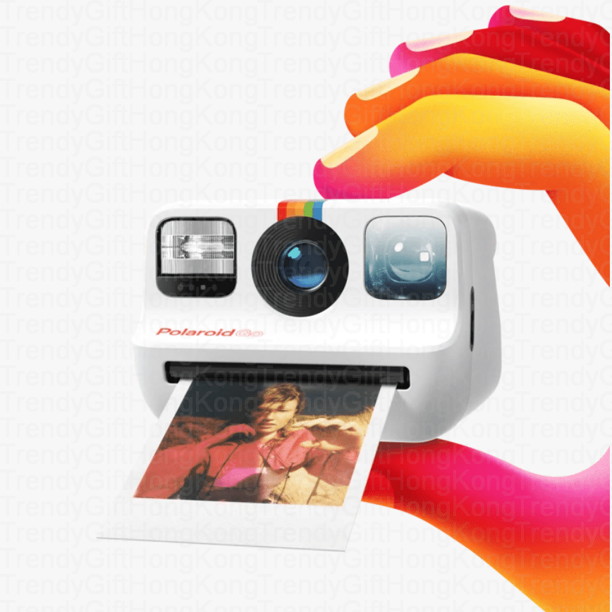 Polaroid Go Instant Mini Camera Secondary image