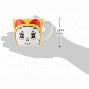Back of the orange Nobita mug with the character name printed on it