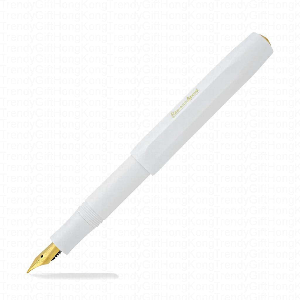 Close angled view of the white Kaweco Classic Sport fountain pen and nib.