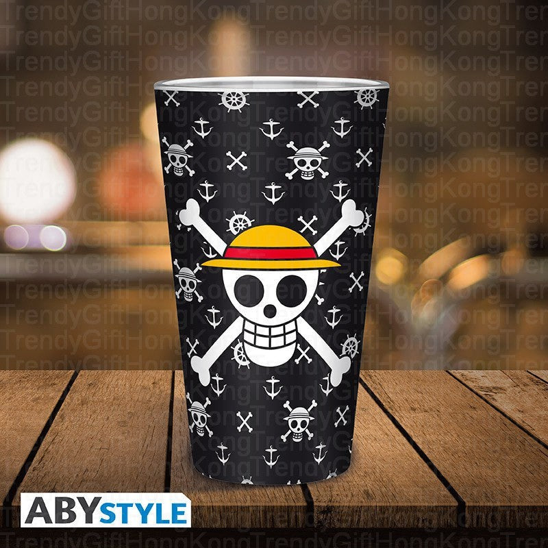 ABYstyle One Piece Luffy design 400 ml drinking glass.