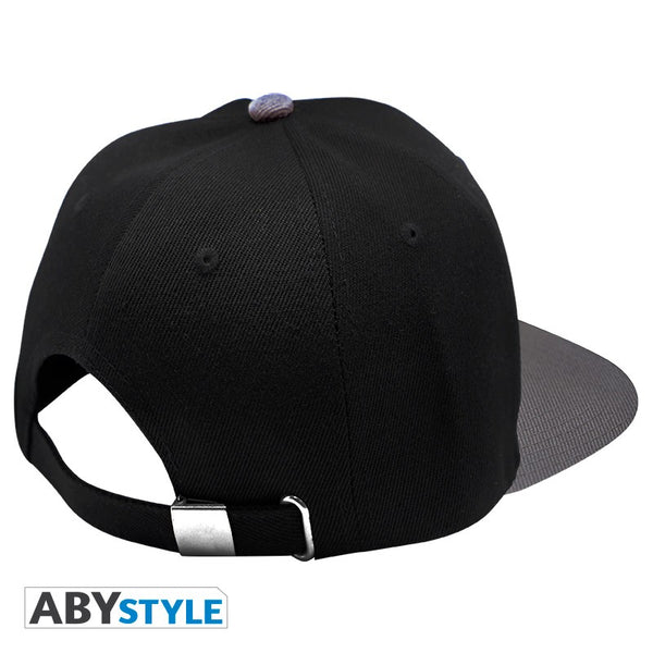 ABYstyle One Piece black and grey snapback cap with embroidered skull design.