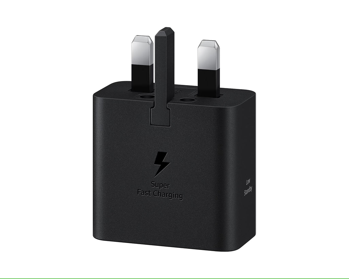 Samsung Galaxy 25W Super Fast Charging Travel Adapter in black, USB-C to USB-C cable included