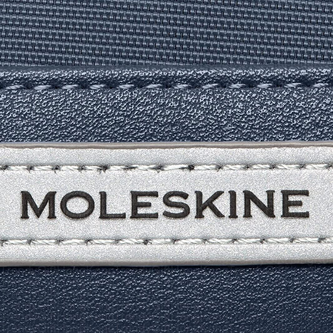 Moleskine Metro Rolltop Backpack - Dynamic Design for Creatives 50 x 32 x 13 cm trendygifthk