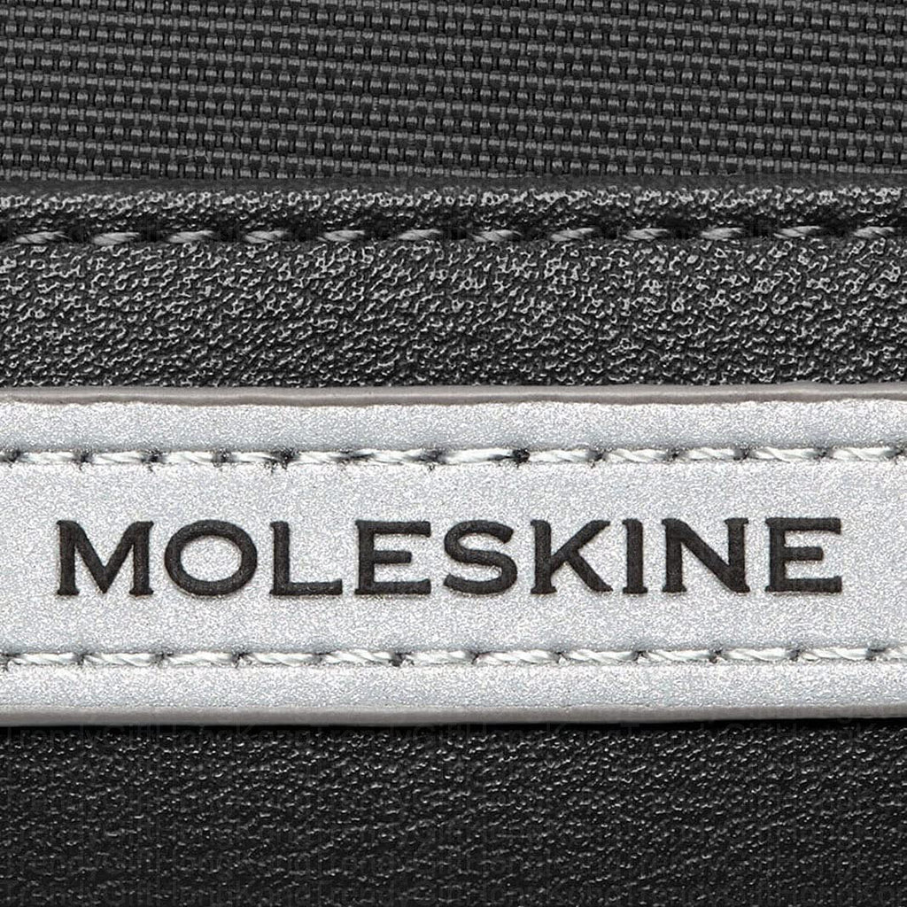 Moleskine Metro Rolltop Backpack - Dynamic Design for Creatives 50 x 32 x 13 cm trendygifthk
