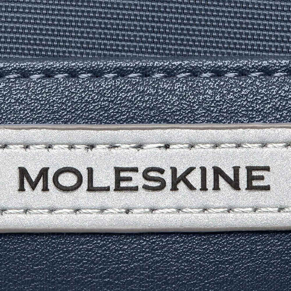 Moleskine Metro Rolltop Backpack - Dynamic Design for Creatives 50 x 32 x 13 cm trendygifthk