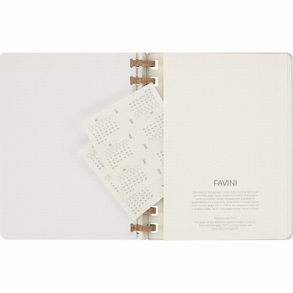 Moleskine Undated Spiral Planner - 12 Month Extra Large, Hard Cover 19 x 25 CM trendygifthk