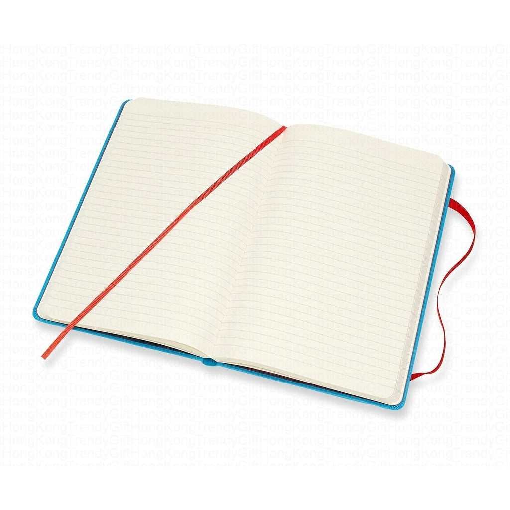 Moleskine Peter Pan 限量版橫線筆記本，主題封面與電影場景扉頁